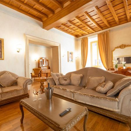 Pantheon Suites In Roma Exterior foto